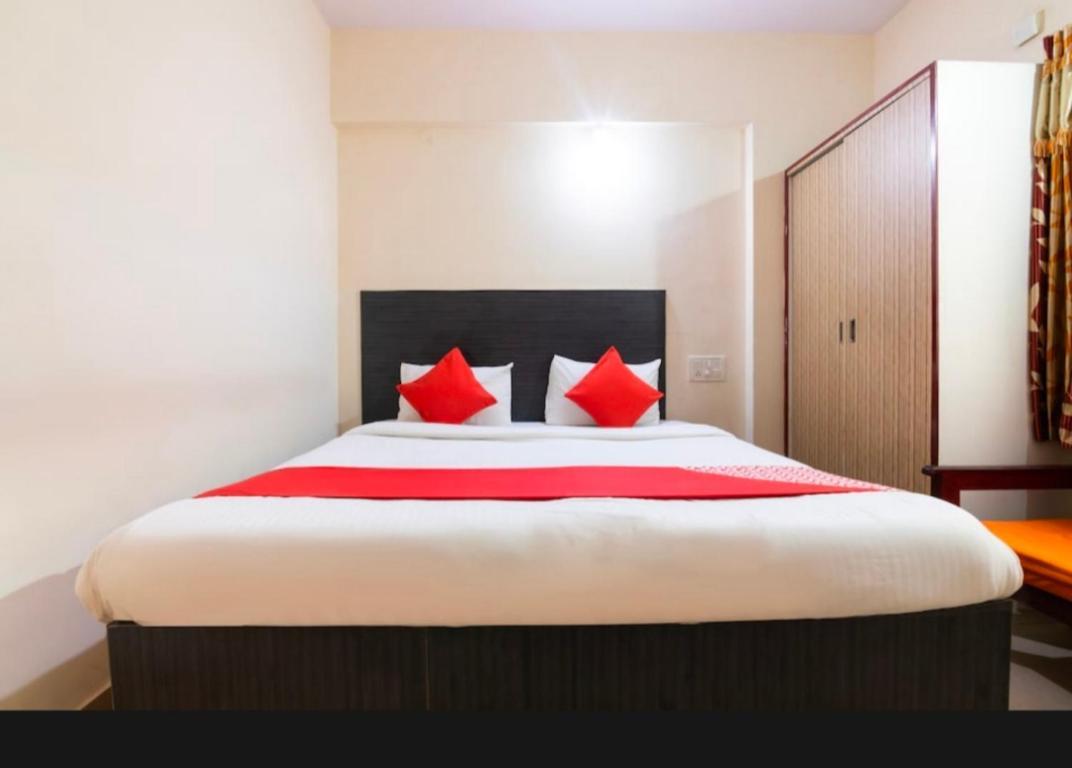 Royal Guest Inn Hsr Layout Bangalore Esterno foto